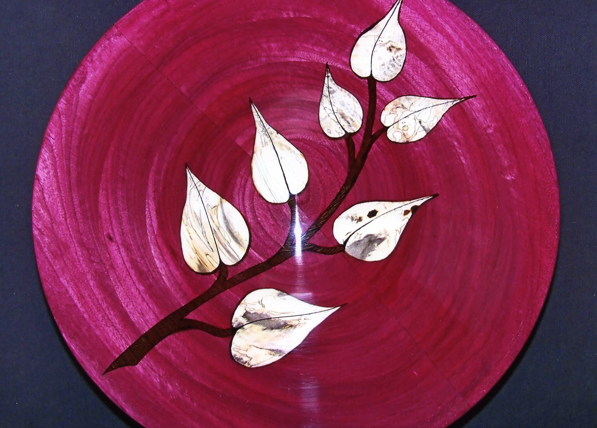 Marquetry bowl inlay by Phil Wiles